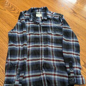 American Eagle, Junior Size M, Ultra Soft Flannel, Long Sleeved, Button up front
